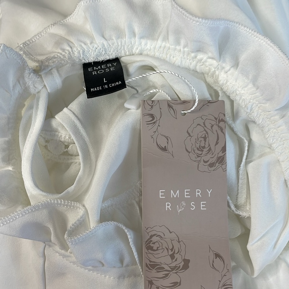 Emery Rose White Tiered Dress - Picture 8 of 9